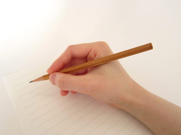 ニコラ モデル オーディション 書類審査